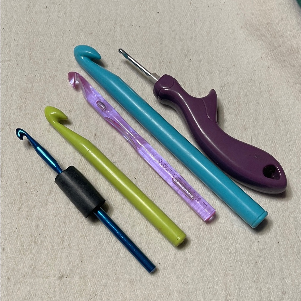 Crochet hooks – easy grip